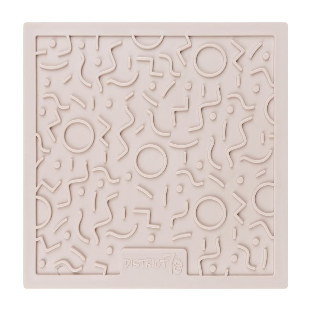 District 70 - QUEST Likmat voor honden - Merengue - 28 x 28 cm - Hondenbuggyspecialist.nl