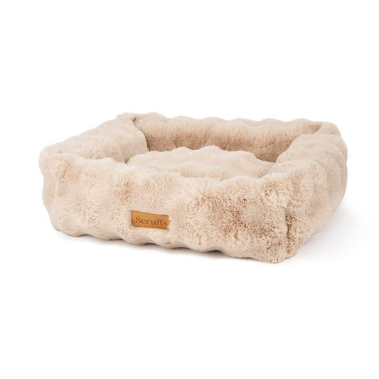 Scruffs - Alpine Box Bed - Champagne, Maat: M - 60 x 50 x 16 cm - Hondenbuggyspecialist.nl