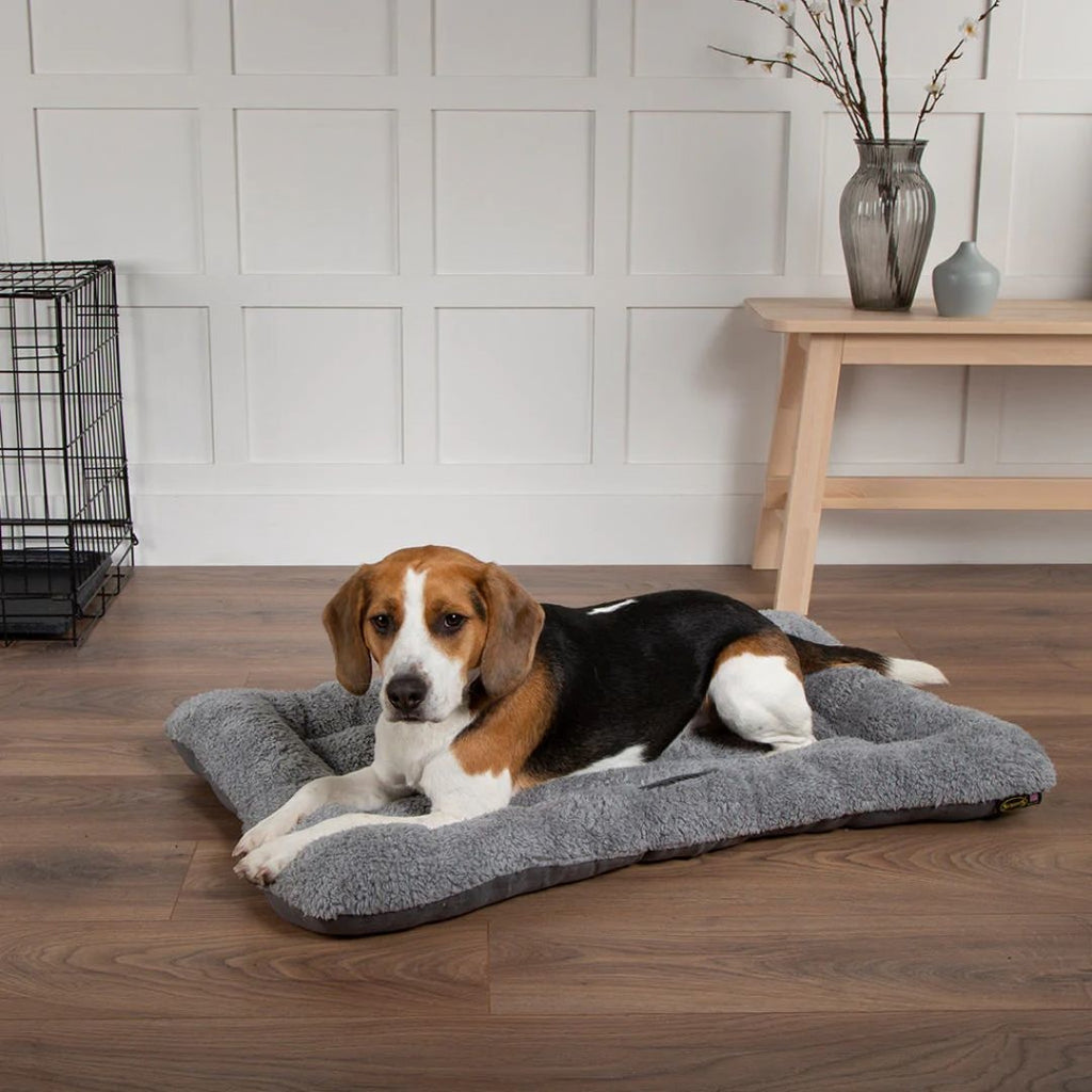 Scruffs Cosy Crate Mat Grijs - Extra Large -  120 x 77 cm - Hondenbuggyspecialist.nl