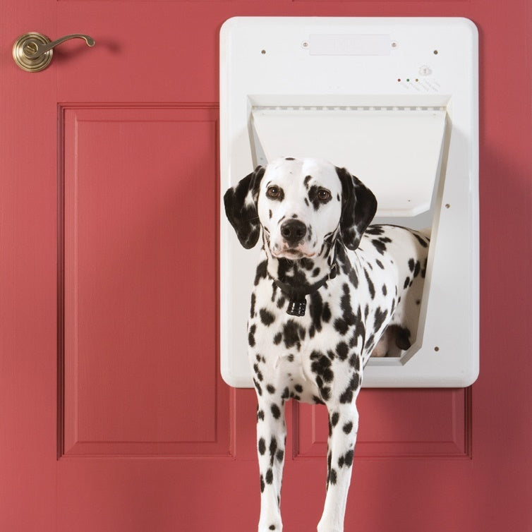 SmartDoor™ Electronic Pet Door