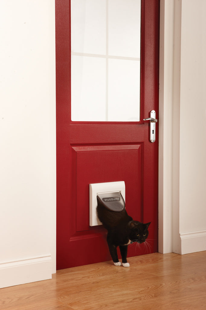 Staywell® Classic Magnetic 4-Way Locking Cat Flap - Hondenbuggyspecialist.nl