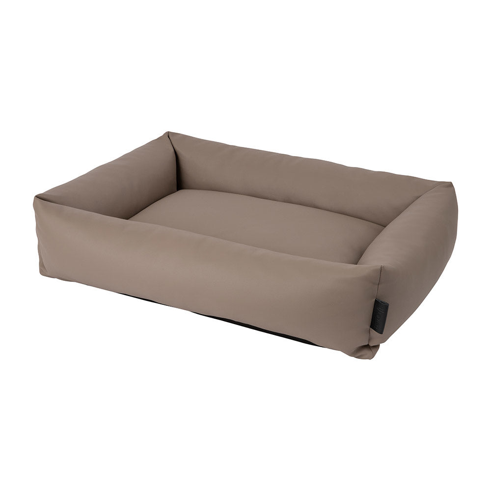 URBAN Hondenmand van faux leer - Latte - Maat: M 80 x 60 - Hondenbuggyspecialist.nl